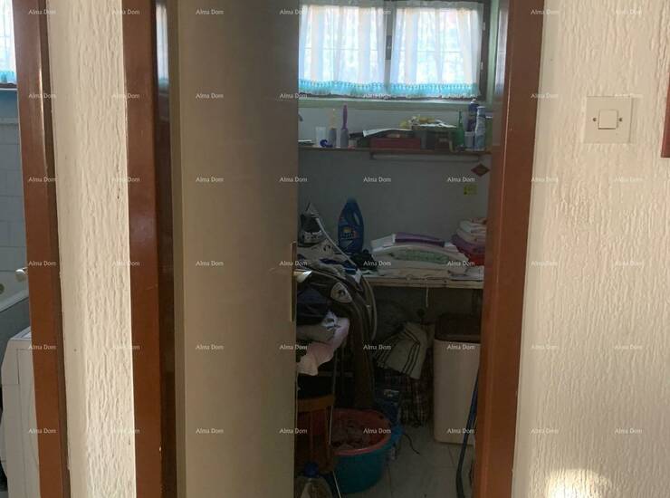 U ponudi je kuća prizemnica koja ima 100 m2 stambenog prostora, ljetnu kuh... — fotografija 8