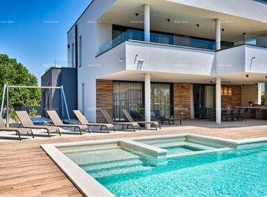 Kuća Peroj, Fažana 342m² - 999.000 € | SveHrNekretnine