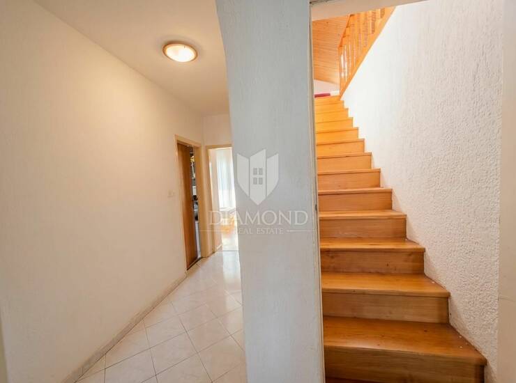 Poreč – Stan na atraktivnoj lokaciji po povoljnoj cijeni — fotografija 6