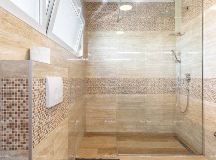 Na prodaju je luksuzna vila u Medulinu, ukupne stambene površine 340 m², ... — fotografija 6