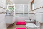 Prodajemo kuću, površine 160 m² sa grijanim bazenom u mirnom naselju bli... — fotografija 7