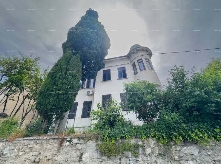 Na prodaju je stan površine 120 m², smješten na prvom katu dobro održav... — fotografija 4