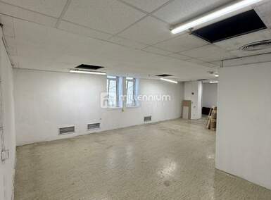 Poslovni prostor Centar, Rijeka 250m² - 1.500 € | SveHrNekretnine