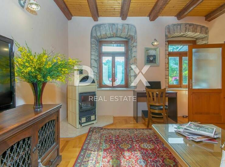 Istra, Šišan, uređena kamena kuća, 148 m2, prostrano dvorište — fotografija 2