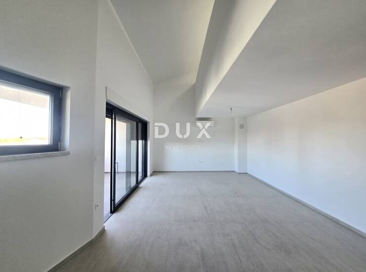 Fažana, Valbandon, 6-sobni stan, 138,81 m2, lođa, galerija — fotografija 2