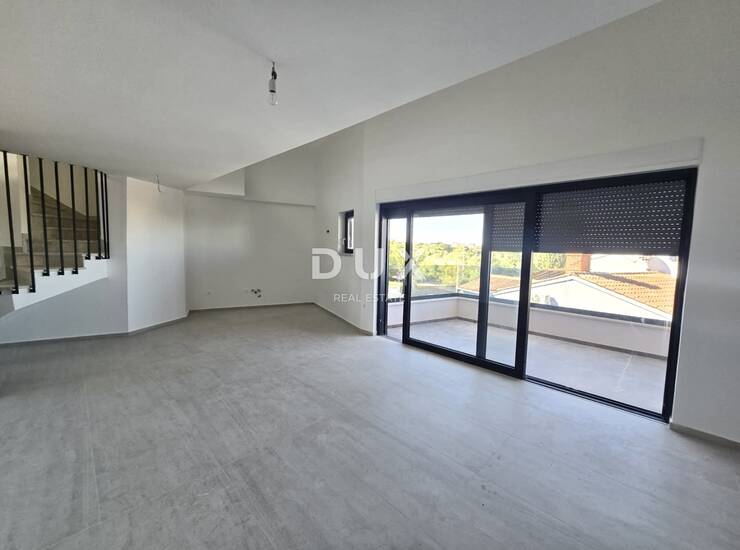 Fažana, Valbandon, 6-sobni stan, 138,81 m2, lođa, galerija — fotografija 3