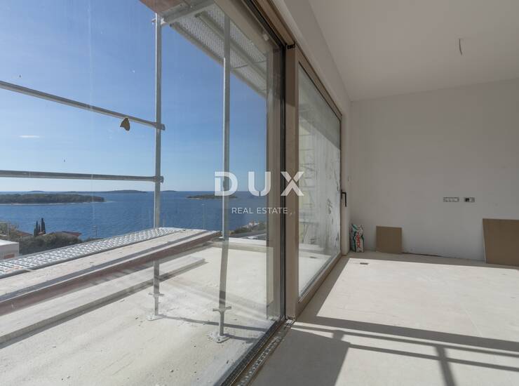Dalmacija, Primošten, trosobni stan, 142,10 m², krovni bazen