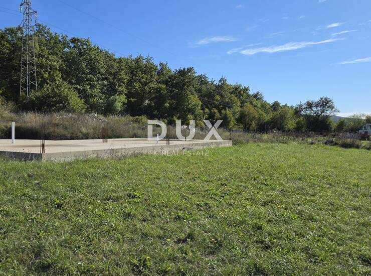 Istra, Labin, građevinsko zemljište, 1.402 m², + temelji — fotografija 5