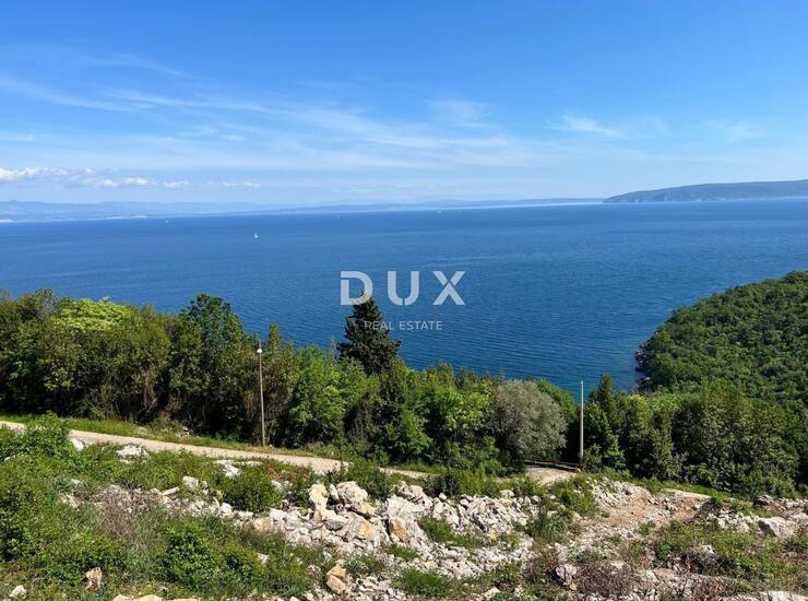 Opatija, Medveja, zemljište, 1080 m2, vila u izgradnji
