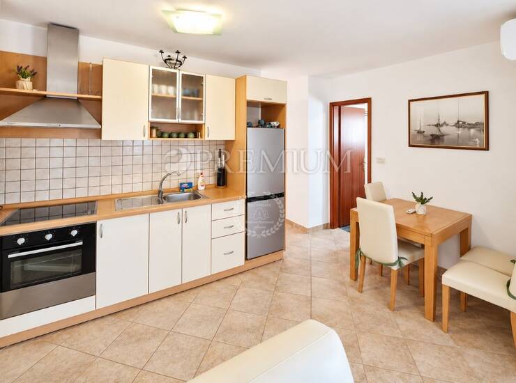 Klimno, namješteni apartman blizu mora!  — fotografija 5