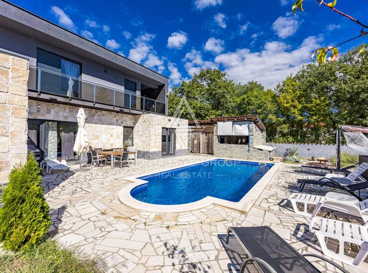 Istra, Labin: Iznimno privatno imanje s bazenom i saunom u blizini mora — fotografija 5