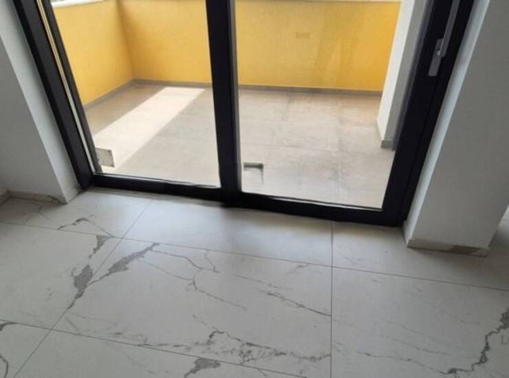 Istra, Pula, Štinjan, stan 91,39m2, prizemlje, vrt 70m2 — fotografija 4