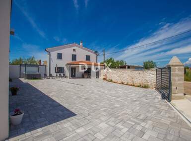 Kuća, Bale 183m² - 450.000 € | SveHrNekretnine