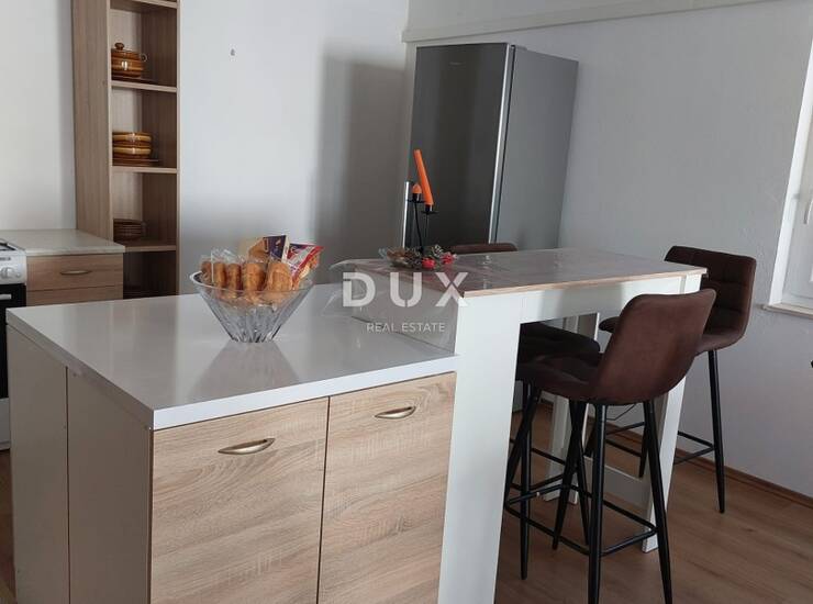 Zadar, Kruševo, kuća s 2 stana, pogled, 233,80 m² — fotografija 3