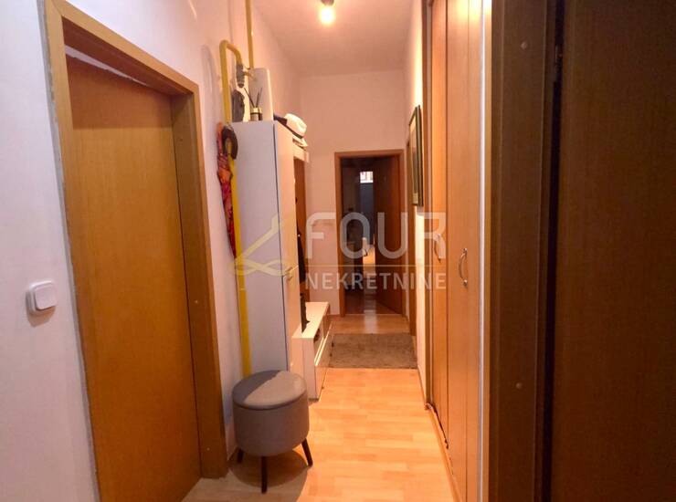 Istra, Pula, Šijana, 2s+db, 59m2, balkon — fotografija 4