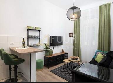 Dvosoban stan Centar, Pula 31m² - 170.000 € | SveHrNekretnine