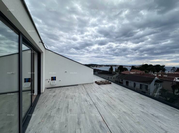 Moderno uređena zgrada u neposrednoj blizini plaže i mora, Rovinj!

Stan ... — fotografija 10