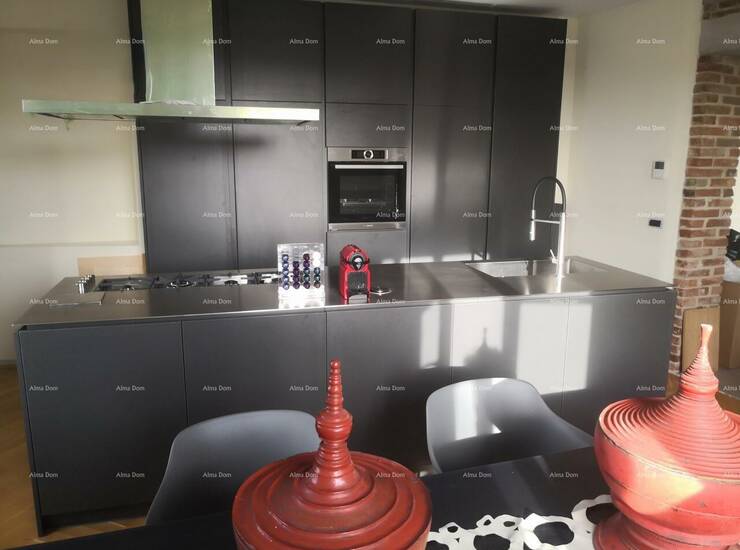 Prodajemo luksuzni penthouse s pogledom na more na odličnoj lokaciji!

Sta... — fotografija 8