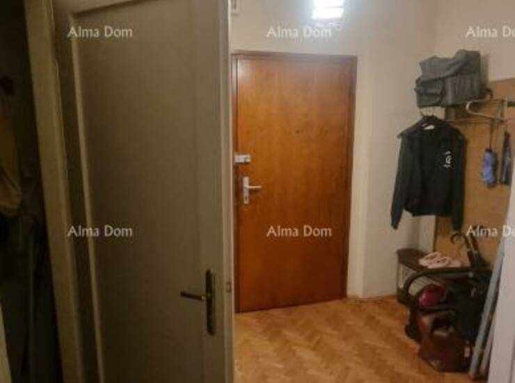 Na prodaju je stan površine 75,44 m² smješten na 2. katu stambene zgrade... — fotografija 8