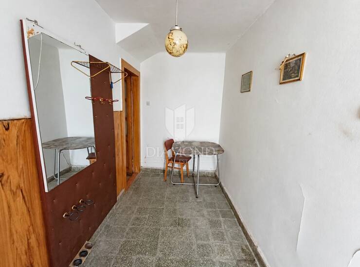 KLANA, CENTAR - KUĆA U NIZU ZA ADAPTACIJU — fotografija 4