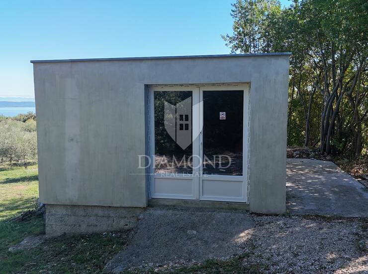 Labin, Rabac, poljoprivredno zemljište, maslinik sa ucrtanim objektom — fotografija 3