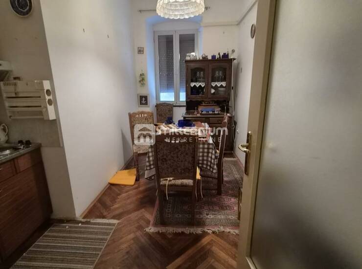 Stan, 37.45m2, centar Rijeke, odlična lokacija i investicija — fotografija 4