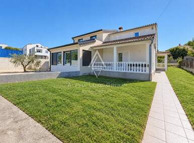 Kuća, Poreč 135m² - 1 € | SveHrNekretnine