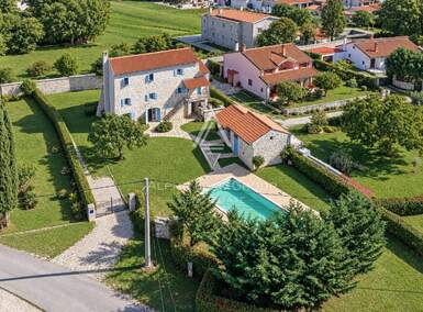 Kuća, Rovinj 185m² - 749.000 € | SveHrNekretnine