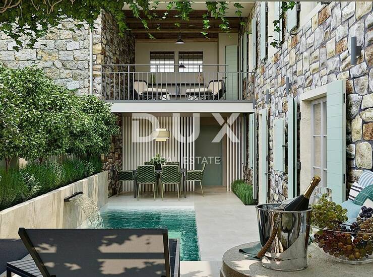 Istra, Kaštelir, kamena kuća, 180 m2, renovirana, bazen, SPA