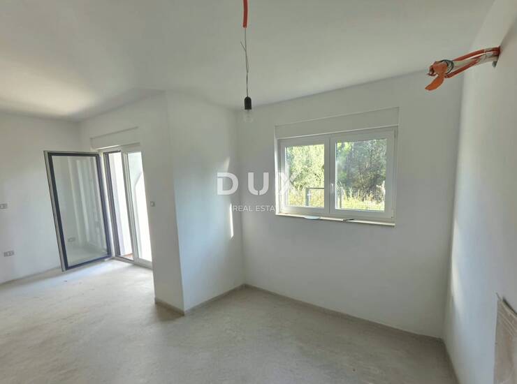 Pula, Nova Veruda, stan, 52,24 m², parking, vrt — fotografija 2