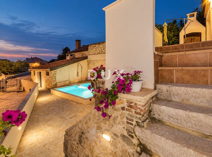 Zadar, Crno, kamena kuća, 145 m², bazen, sauna — fotografija 2