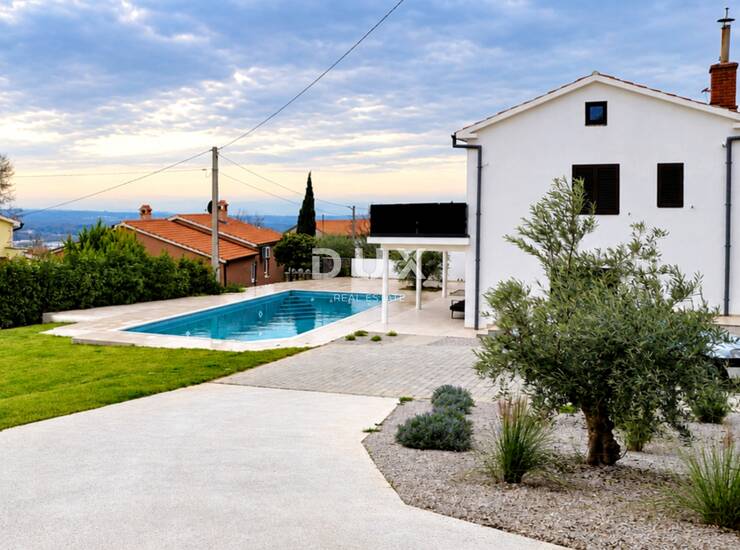 Istra, Poreč, kuća, 188 m², bazen, pogled na more