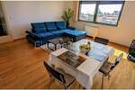 RIJEKA, CENTAR! Luksuzan jednosobni stan 65 m² s garažom