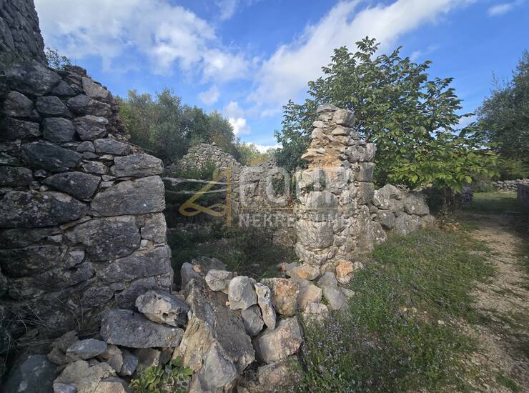 Otok Krk, Risika, građevinsko zemljište, 449 m2