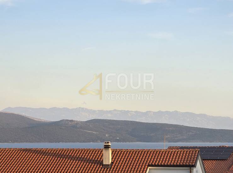 Otok Krk, grad Krk, 39.43m2, 1s+db, terasa, pogled