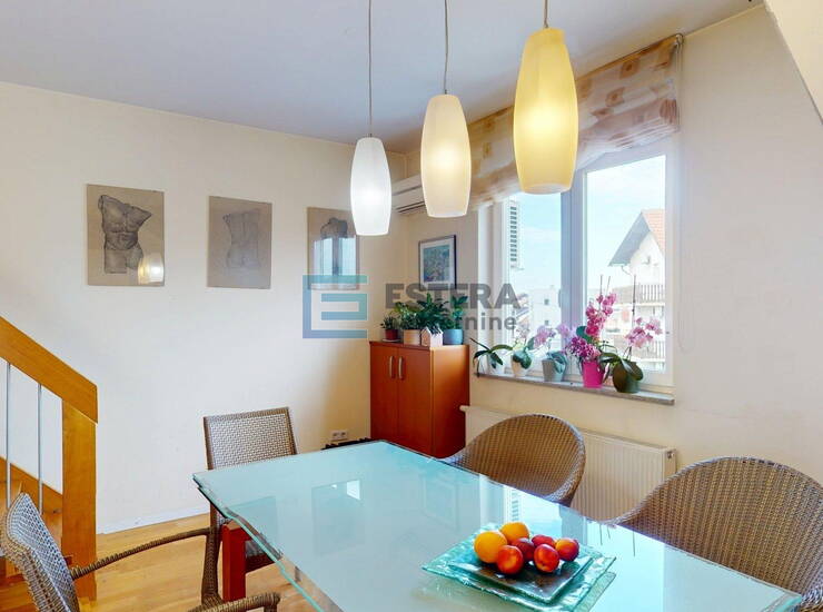 Stan PRODAJA četverosobni, Trešnjevka sjever,  dvoetažni 92 m2 — fotografija 2