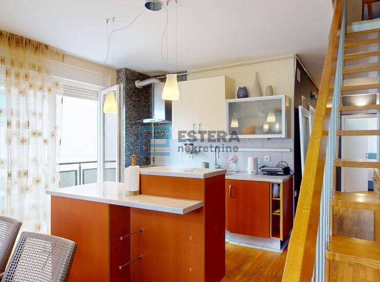 Stan PRODAJA četverosobni, Trešnjevka sjever,  dvoetažni 92 m2 — fotografija 4
