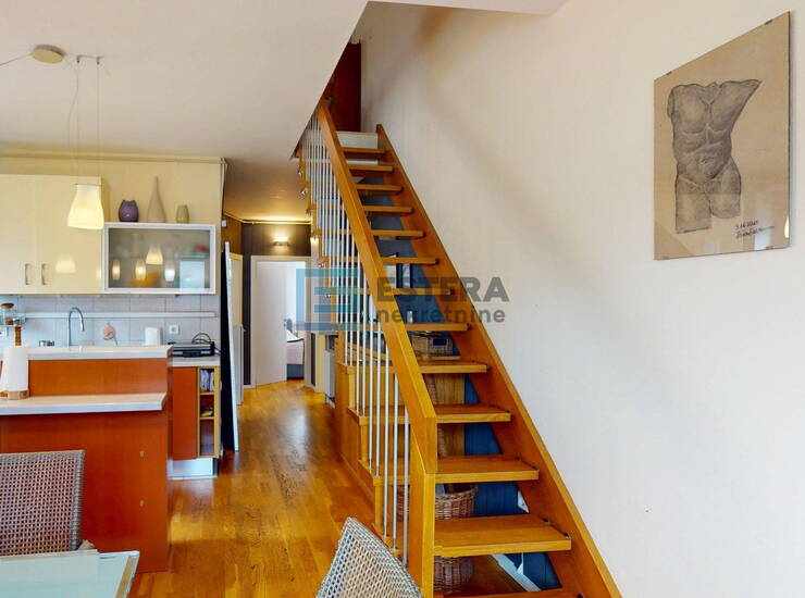 Stan PRODAJA četverosobni, Trešnjevka sjever,  dvoetažni 92 m2 — fotografija 5