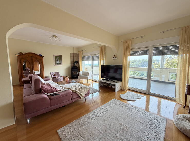 Zagreb, Dubrava-Novoselec, Kuća s dva stana 358 m2, na parceli  od  911 m2 — fotografija 6