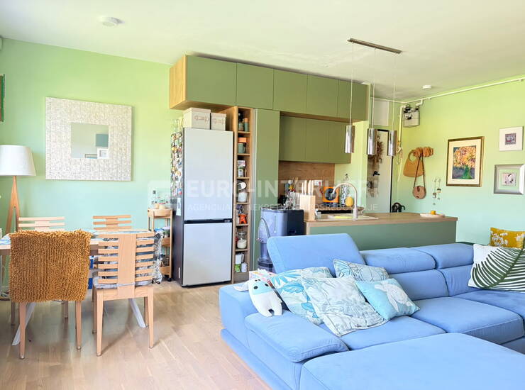 Zagreb Stenjevec Samoborska cesta dvosoban stan NKP 55,36 m² parking — fotografija 4