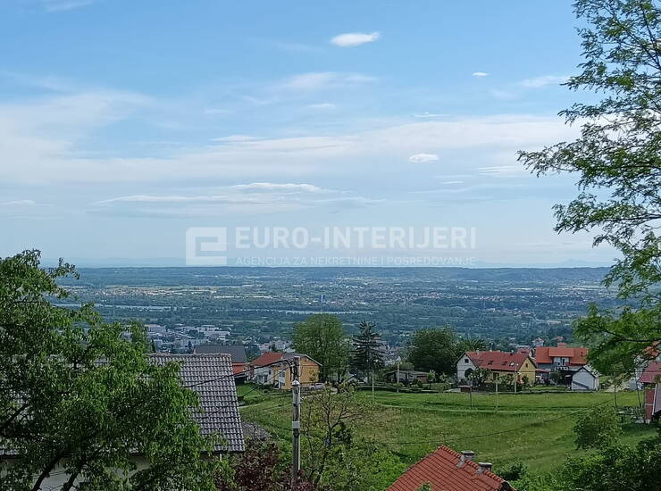 Prodaja građevinskog zemljišta III Bizek 830 m2