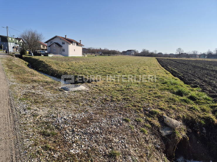Građevinsko zemljište Brezovica - Strmec 1.956 m², BEZ PROVIZIJE! — fotografija 2