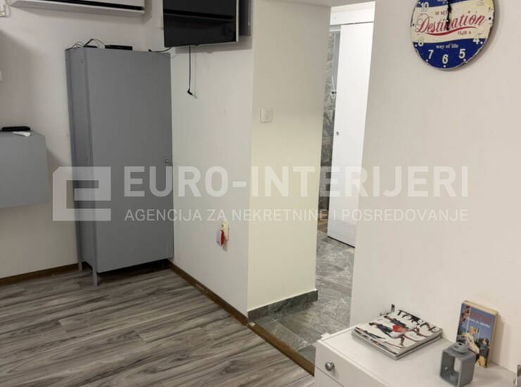 Zagreb - Trnje, renoviran jednosoban stan 29,86 m², BEZ PROVIZIJE! — fotografija 3