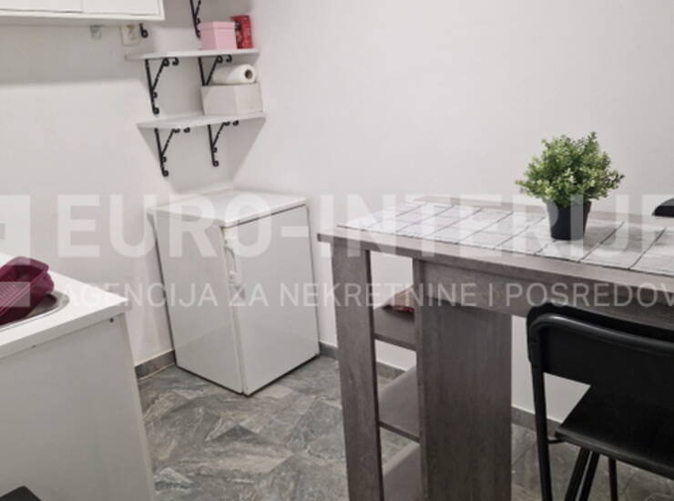 Zagreb - Trnje, renoviran jednosoban stan 29,86 m², BEZ PROVIZIJE! — fotografija 4
