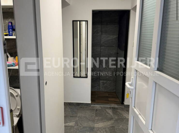 Zagreb - Trnje, renoviran jednosoban stan 29,86 m², BEZ PROVIZIJE! — fotografija 5