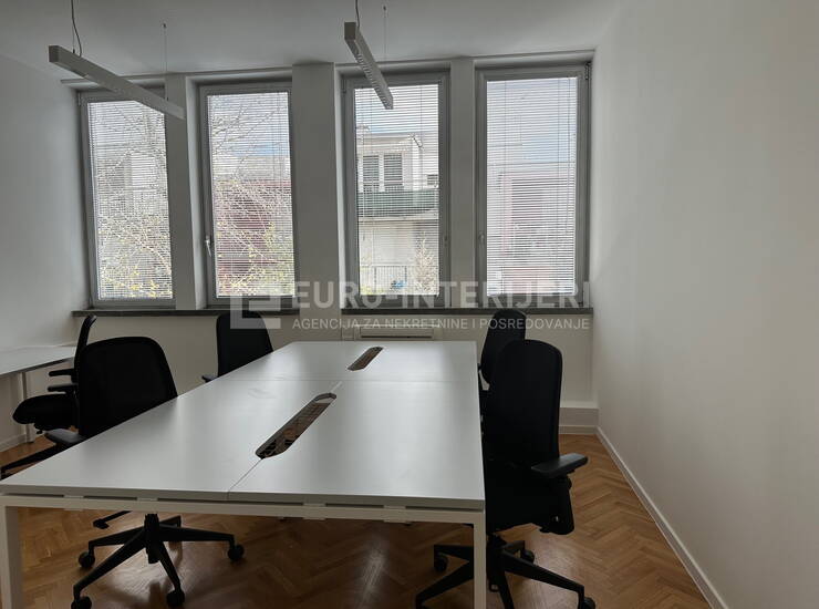 Zakup ureda po radnom mjestu - Zagreb - Donja Kustošija — fotografija 6
