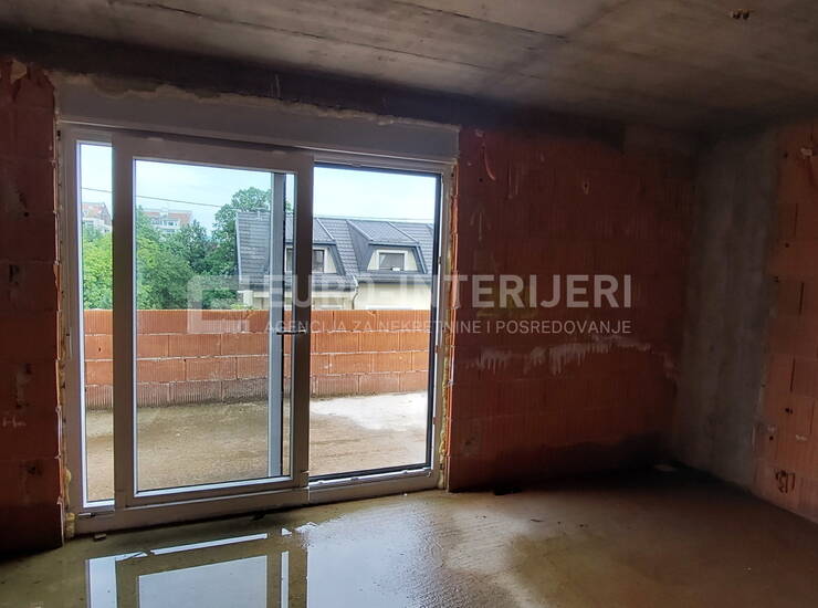 Zagreb, Gornji Bukovac, Salopekova ul., zgrada s dva stana 125 m² ROH BAU — fotografija 3