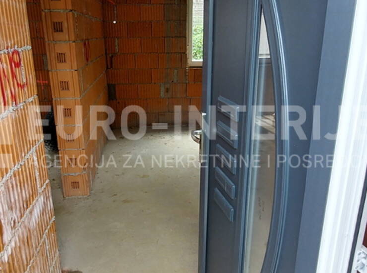 Zagreb, Gornji Bukovac, Salopekova ul., zgrada s dva stana 125 m² ROH BAU — fotografija 4