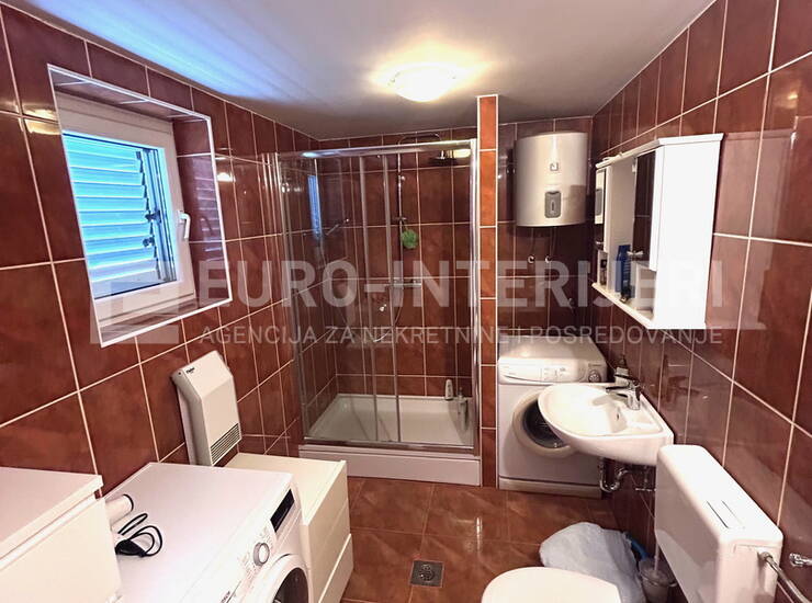 Iznajmljujemo dvosoban stan 80 m² u naselju Gajnice — fotografija 5