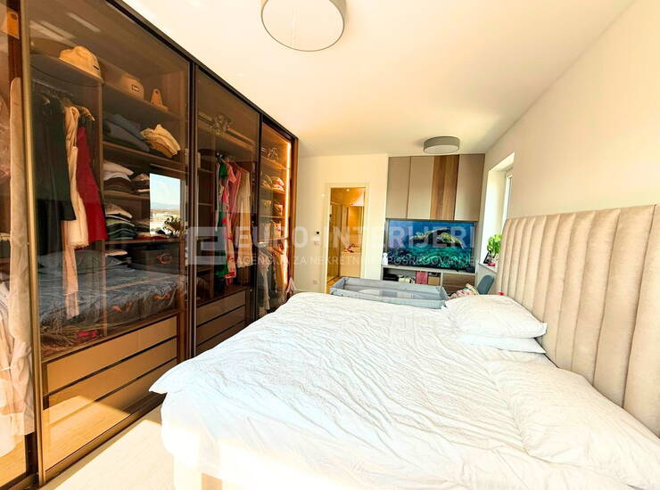 Zagreb, Darwinova, VMD, luksuzan peterosoban stan 144 m²  + 2GPM — fotografija 5